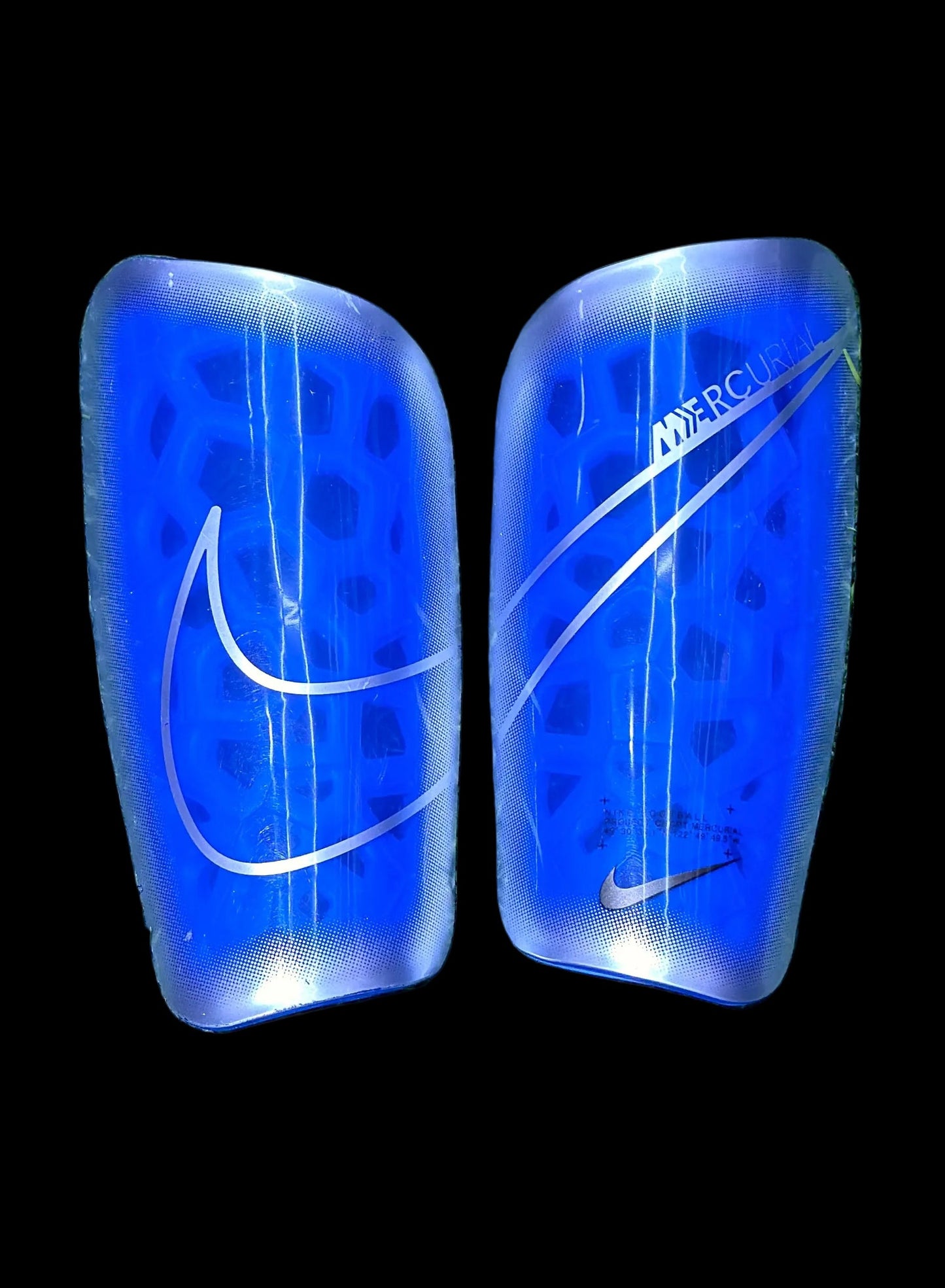 Canilleras gama alta NIKE