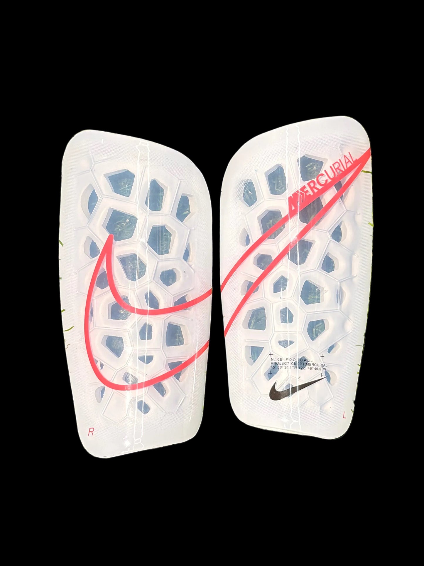 Canilleras gama alta NIKE