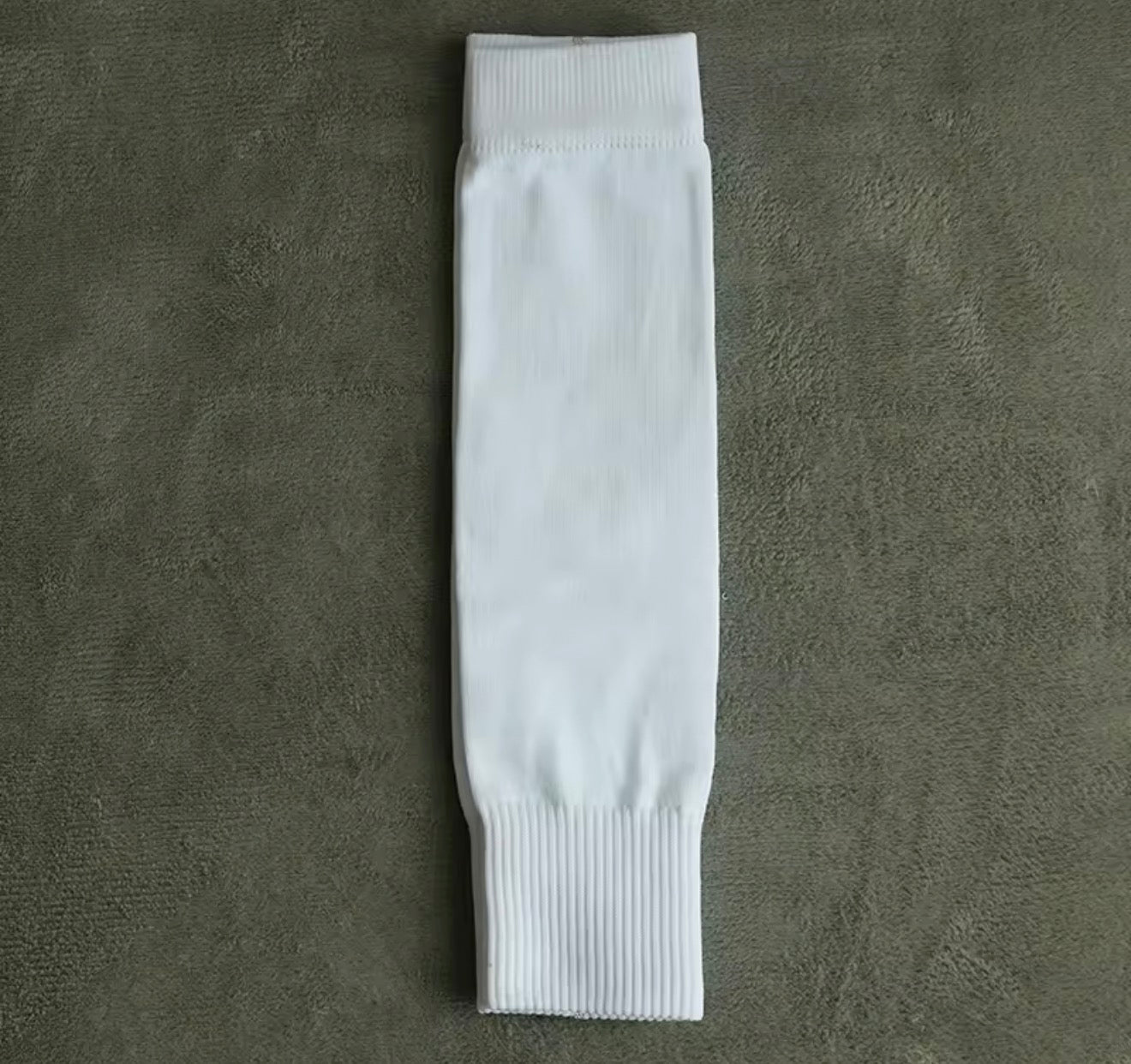 Perneras Blancas Adulto (Pre-Cortada)