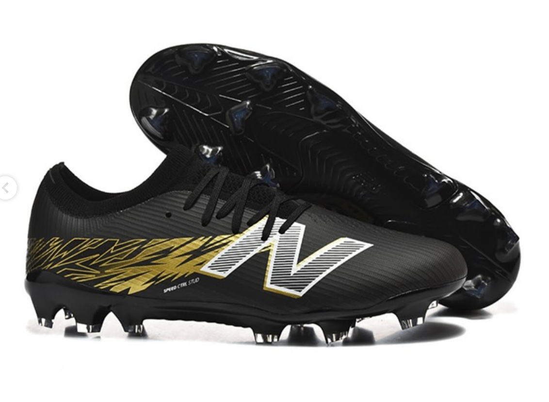 Guayos New Balance Furon V8 Negro Dorado