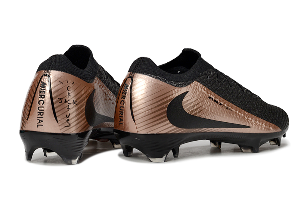 Guayos Mercurial Vapor 16 Travis Scott Edition