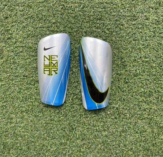 Canilleras Gama alta NIKE