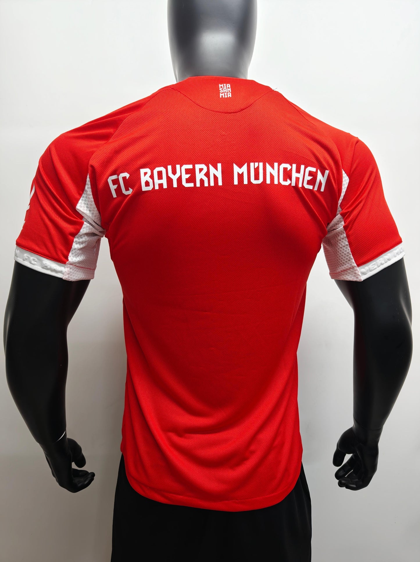 Bayern Munchen Local 2025/26