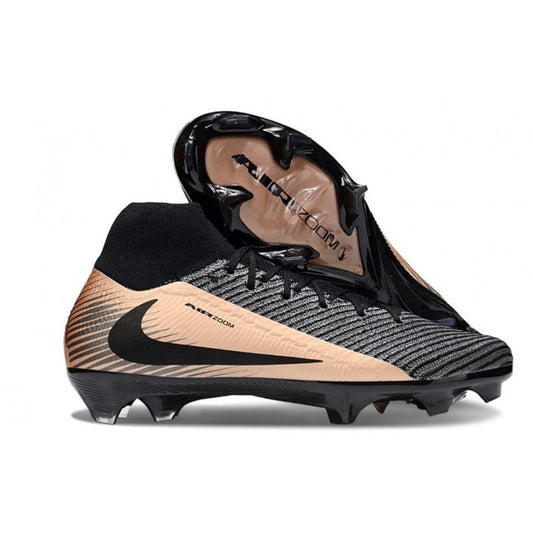 Guayos Mercurial Edición Travis Scott Negro Dorado bota